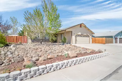 1076 Gadwall Way, Sparks, NV 89441 - Photo 2