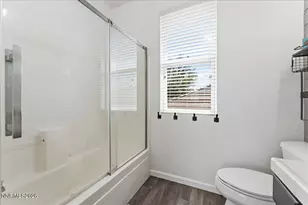 7475 Earlsmoore Dr, Sparks, NV 89436 - Photo 36