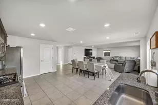 8850 Finnsech Dr, Reno, NV 89506 - Photo 6