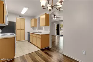 6850 Sharlands Ave, Reno, NV 89523 - Photo 10