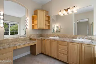2815 Falcon Ridge Dr, Sparks, NV 89436 - Photo 20