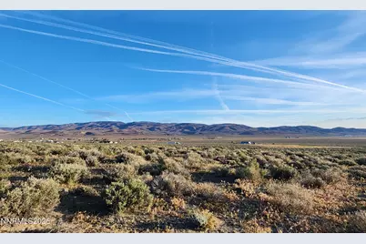 3090 Curtis Avenue, Silver Springs, NV 89429 - Photo 2