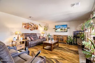 8957 Buffalo Grv Dr, Reno, NV 89506 - Photo 8