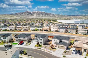 8957 Buffalo Grv Dr, Reno, NV 89506 - Photo 44