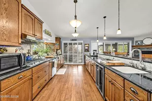 5445 N Scarsdale Cir, Reno, NV 89502 - Photo 12