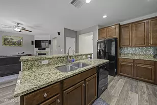 10891 Pebble Hill Dr, Reno, NV 89521 - Photo 18