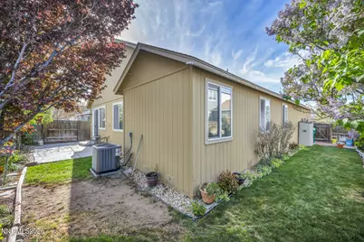 1374 Mountain Rose Drive, Fernley, NV 89408 - Photo 18
