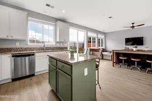 7310 Heritage Oaks Dr, Reno, NV 89523 - Photo 8