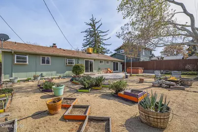 875 Montana Drive, Reno, NV 89503 - Photo 20