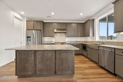 7724 Blue Earth Drive, Sparks, NV 89436 - Photo 2