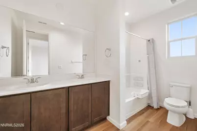 7724 Blue Earth Drive, Sparks, NV 89436 - Photo 18