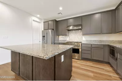 7724 Blue Earth Drive, Sparks, NV 89436 - Photo 4