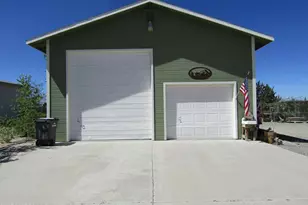 41 S Bybee Ln, Yerington, NV 89447 - Photo 24