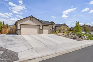9910 Highball Ct, Sparks, NV 89441 - Photo 4