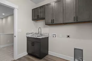 3614 Oakridge Dr, Sparks, NV 89436 - Photo 28