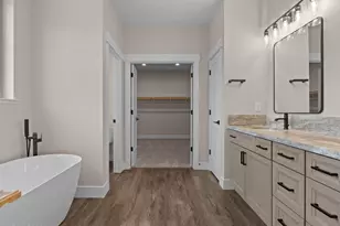 3638 Oakridge Dr, Sparks, NV 89436 - Photo 16