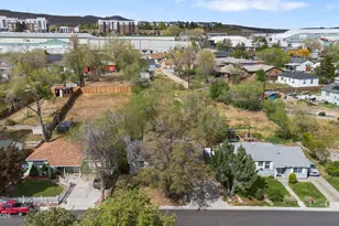 745 Hood Ave, Reno, NV 89512 - Photo 32