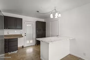 240 Karnak Cir, Sparks, NV 89441 - Photo 8