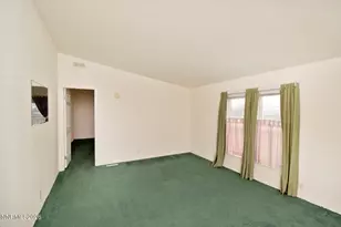 289 Aristocrat Way, Reno, NV 89506 - Photo 8