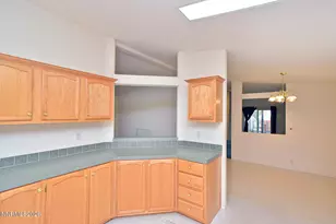 289 Aristocrat Way, Reno, NV 89506 - Photo 10