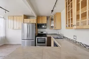 280 Island Ave, Reno, NV 89501 - Photo 8