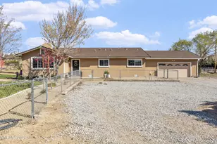 10755 Silver Knolls Blvd, Reno, NV 89508 - Photo 4