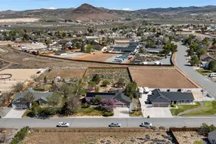 230 Sunlit Terrace, Spanish Springs, NV 89441 - Photo 4