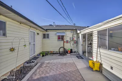 18 E Prater Way, Sparks, NV 89431 - Photo 26