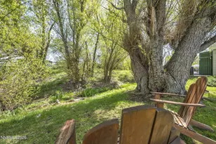 2501 Holcomb Ranch Ln, Reno, NV 89511 - Photo 22