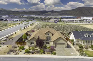 11725 Paradise View Dr, Sparks, NV 89441 - Photo 38