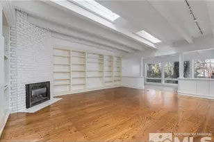 152 Greenridge Dr, Reno, NV 89509 - Photo 8