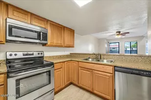 1021 Tyler Way, Sparks, NV 89431 - Photo 12