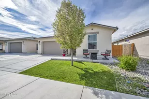 1151 Dapple Dr, Minden, NV 89423 - Photo 6