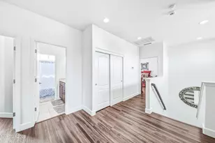 2084 Whitecliff Dr, Reno, NV 89521 - Photo 12