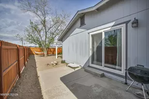 3811 Deodar St, Silver Springs, NV 89429 - Photo 12
