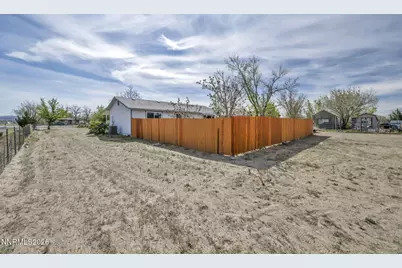 3811 Deodar Street, Silver Springs, NV 89429 - Photo 14