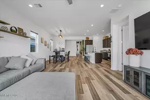 2415 Metolius Dr, Sparks, NV 89436 - Photo 10