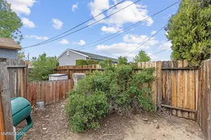 7630 Halifax Dr, Reno, NV 89506 - Photo 28