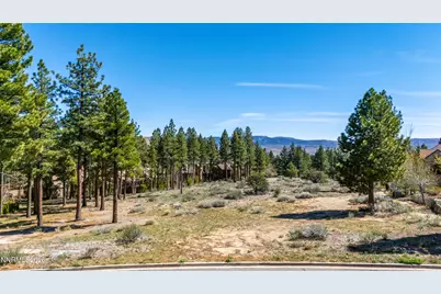 6145 Lake Geneva Drive, Reno, NV 89511 - Photo 2