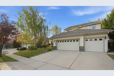 2740 E D'Arcy Court, Sparks, NV 89436 - Photo 2