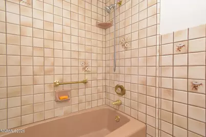 10 E J Street, Sparks, NV 89431 - Photo 18