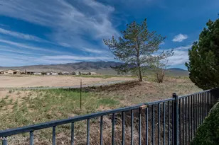 913 Lakeview Dr, Dayton, NV 89403 - Photo 32