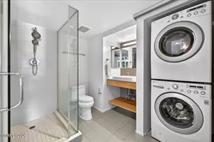 255 N Sierra St, Reno, NV 89501 - Photo 22