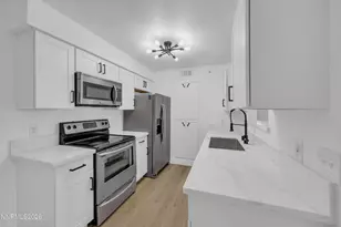 6850 Sharlands Ave, Reno, NV 89523 - Photo 6