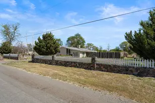 1185 Whipple Tree Ln, Fernley, NV 89408 - Photo 56