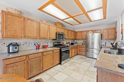1406 Rosy Finch Drive, Spanish Springs, NV 89441 - Photo 8