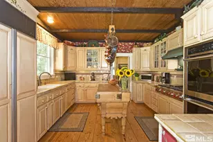 850 Sheridan Ln, Gardnerville, NV 89460 - Photo 16