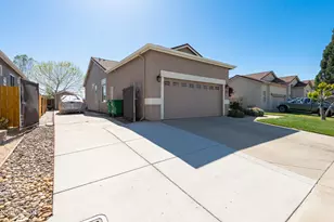 2729 Longridge Dr, Carson City, NV 89706 - Photo 6