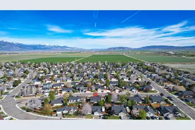 1371 Winwood Way, Gardnerville, NV 89410 - Photo 8