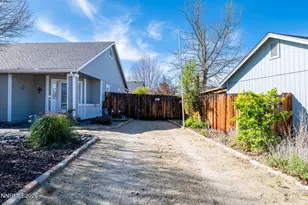 1371 Winwood Way, Gardnerville, NV 89410 - Photo 12
